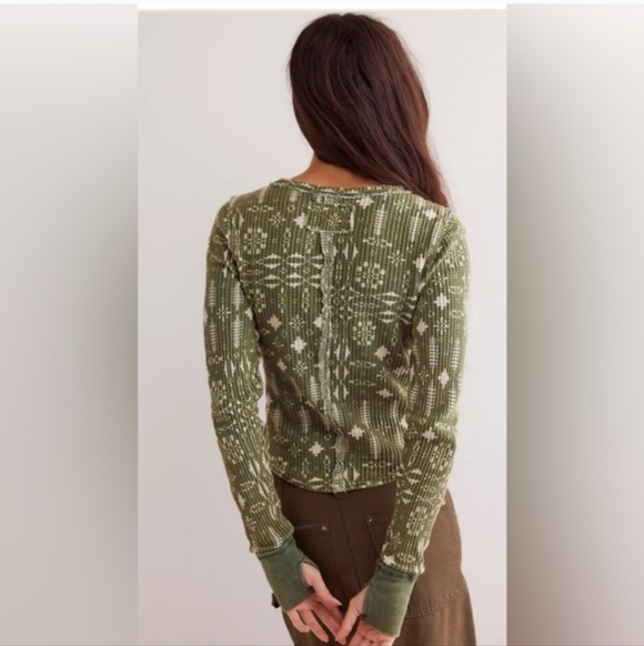Free People We The Free Pretty Little Thermal. NWT. Pine combo - Picture 3 of 3